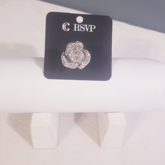 Charming Charlie Silver Tone Flower Statement Ring, Rhinestones - Picture 6 of 8